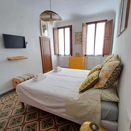 Contemporary Classic * Florenz