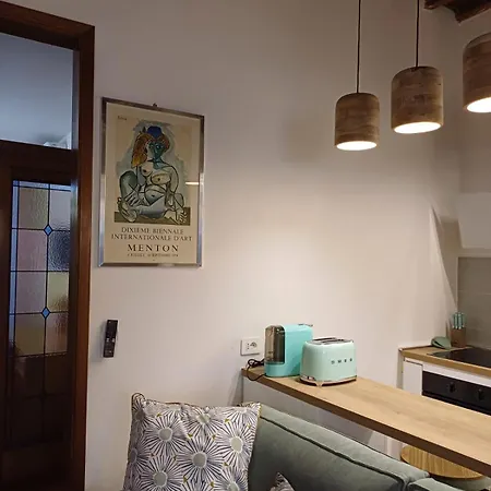 Contemporary Classic Apartment
